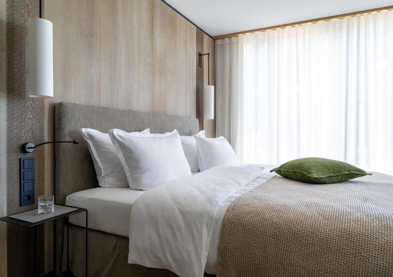 Hotel Hirschen Horn ガイエンホーフェン エクステリア 写真