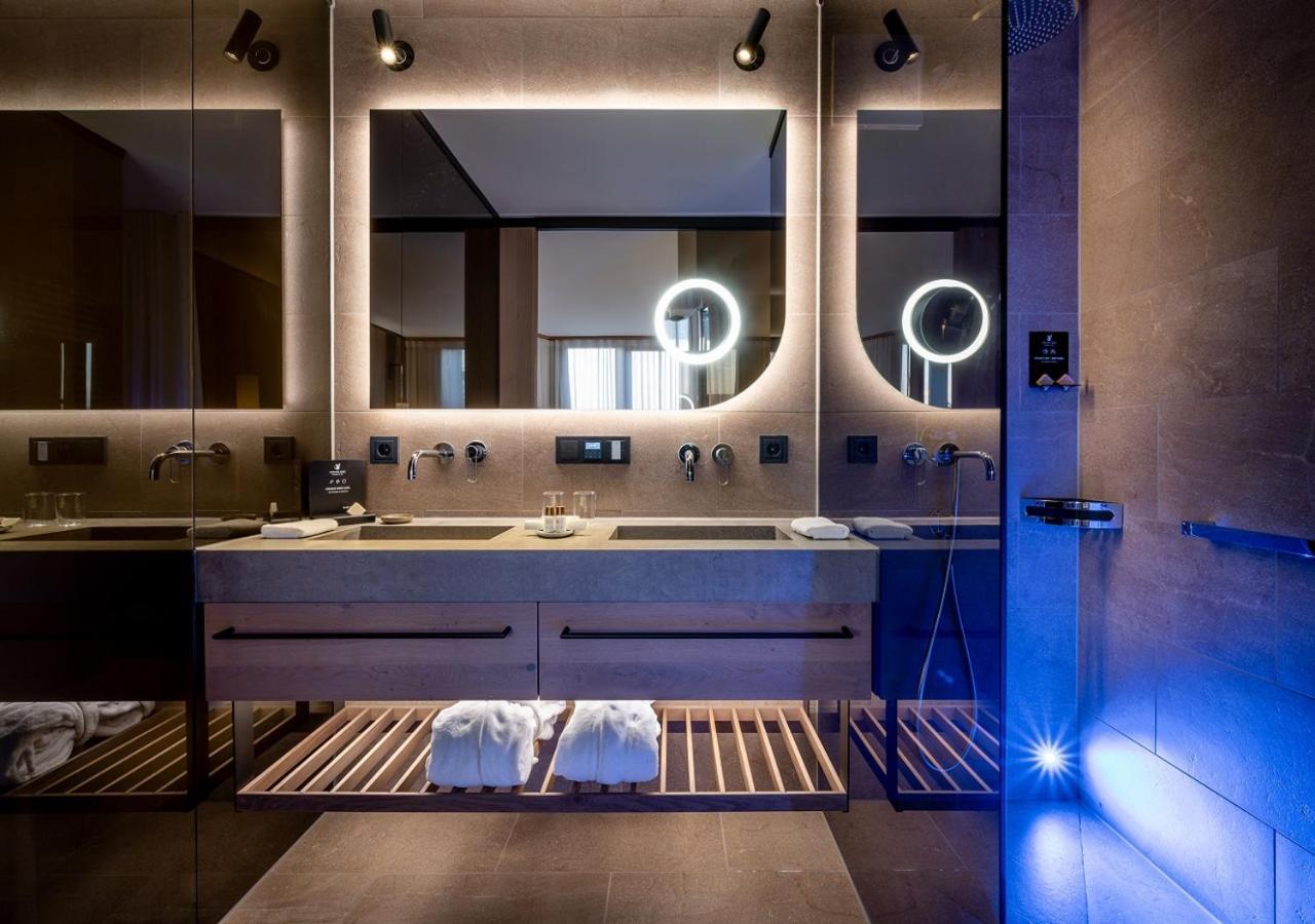Hotel Hirschen Horn ガイエンホーフェン エクステリア 写真